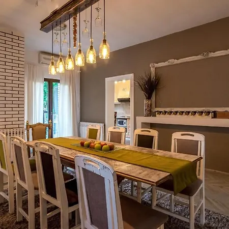 Appartement Wine House Belgrado